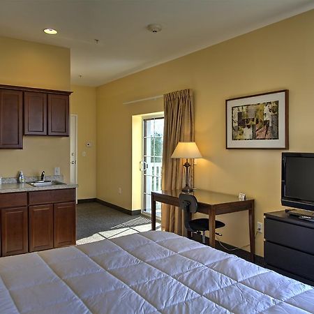 Brinton Suites Concordville Exterior photo