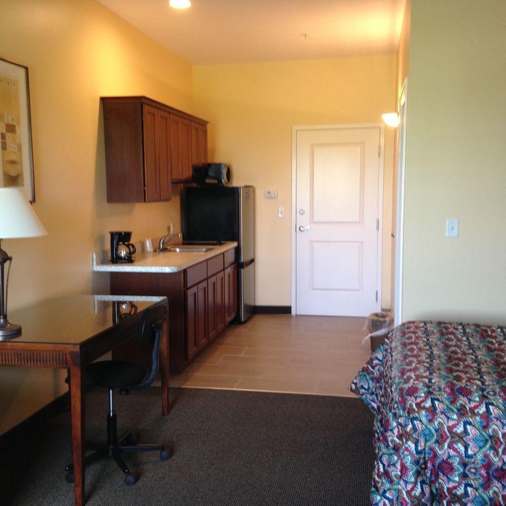 Brinton Suites Concordville Exterior photo
