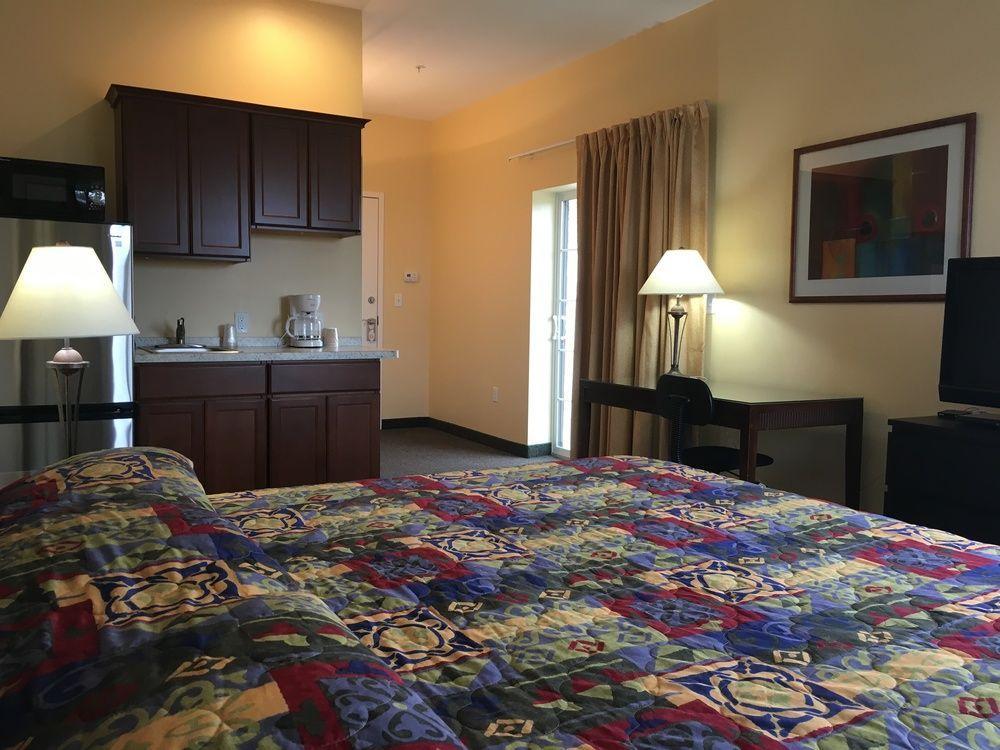 Brinton Suites Concordville Exterior photo