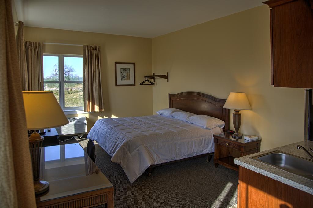 Brinton Suites Concordville Exterior photo